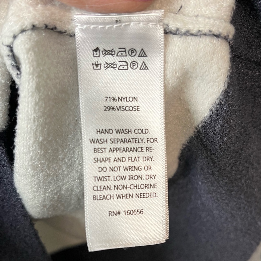 Rachel Zoe V-Neck Pullover Hooded Sweater in Navy and Cream Women’s Medium EUC - Picture 7 of 7